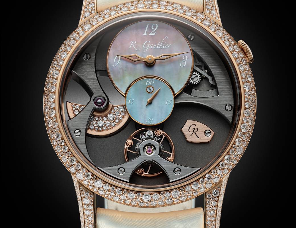 Romain Gauthier Insight Micro-Rotor unique piece snow-set red gold case with mother-of-pearl dial 1