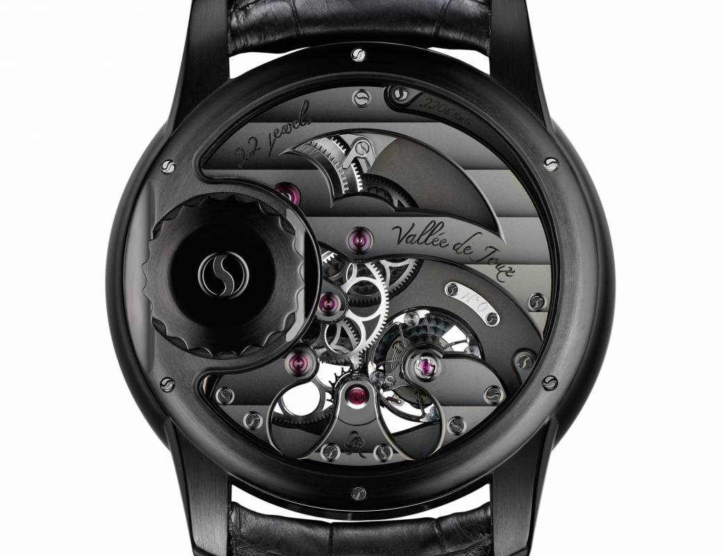 Romain Gauthier Prestige HMS Black Titanium red accents 4