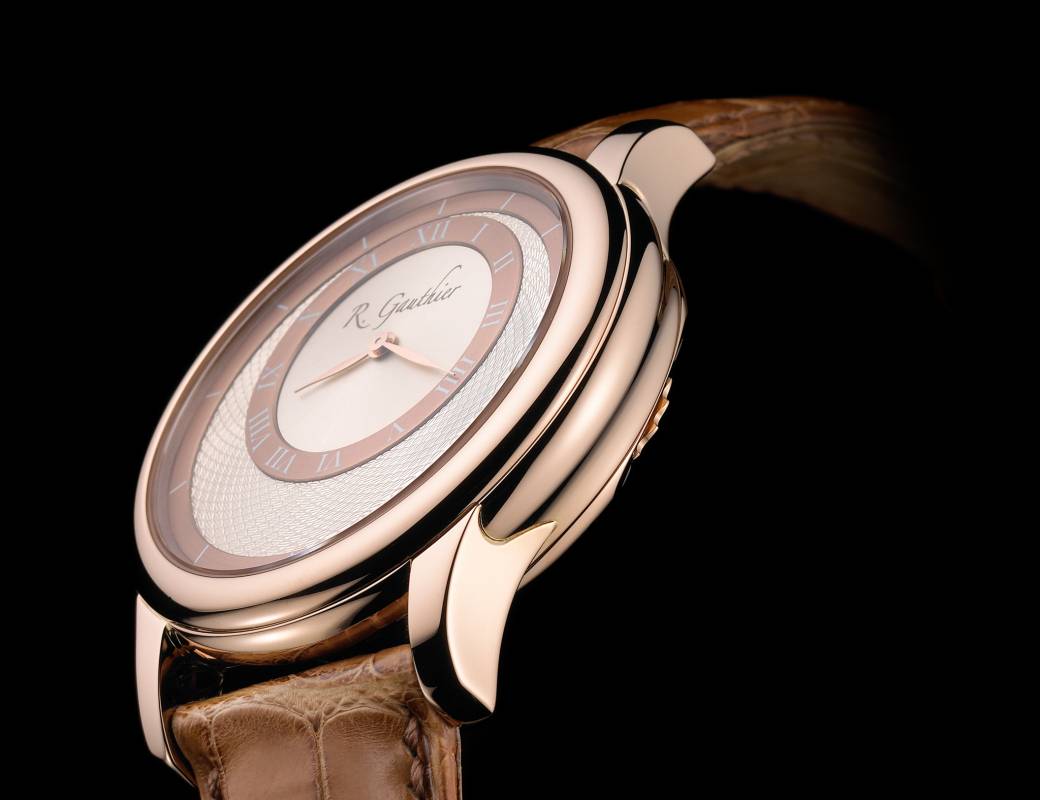 Red gold limited edition with champagne dial