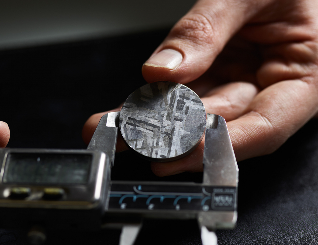 Romain_Gauthier_Prestige_HMS_Stainless_Steel_meteorite_dial_craftsmanship