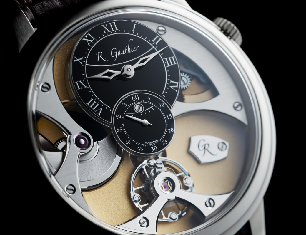 Romain_Gauthier_Insight_Micro_Rotor_White_Gold_Black_Enamel_Dial