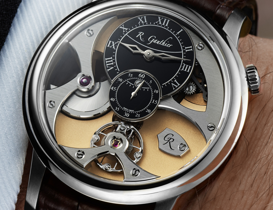 Romain_Gauthier_Insight_Micro_Rotor_White_Gold_Black_Enamel_Dial
