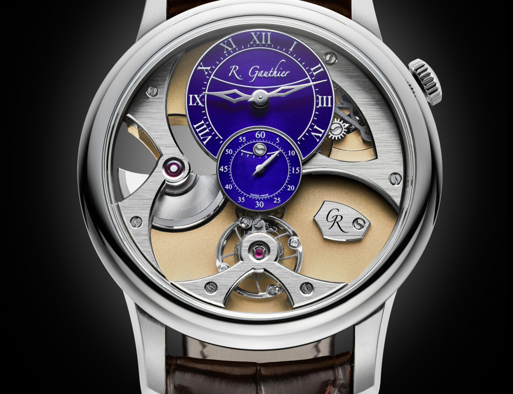 Romain_Gauthier_Insight_Micro_Rotor_White_Gold_Blue_Enamel_Dial