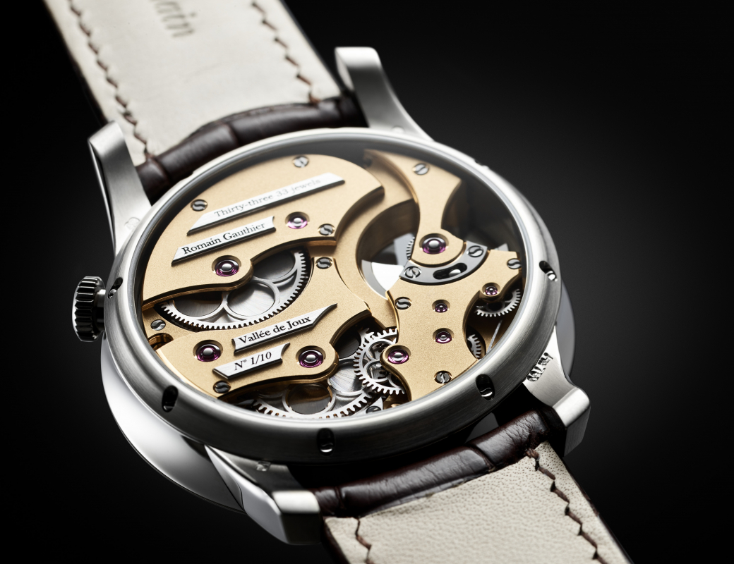 Romain_Gauthier_Insight_Micro_Rotor_White_Gold_Movement_Close-up