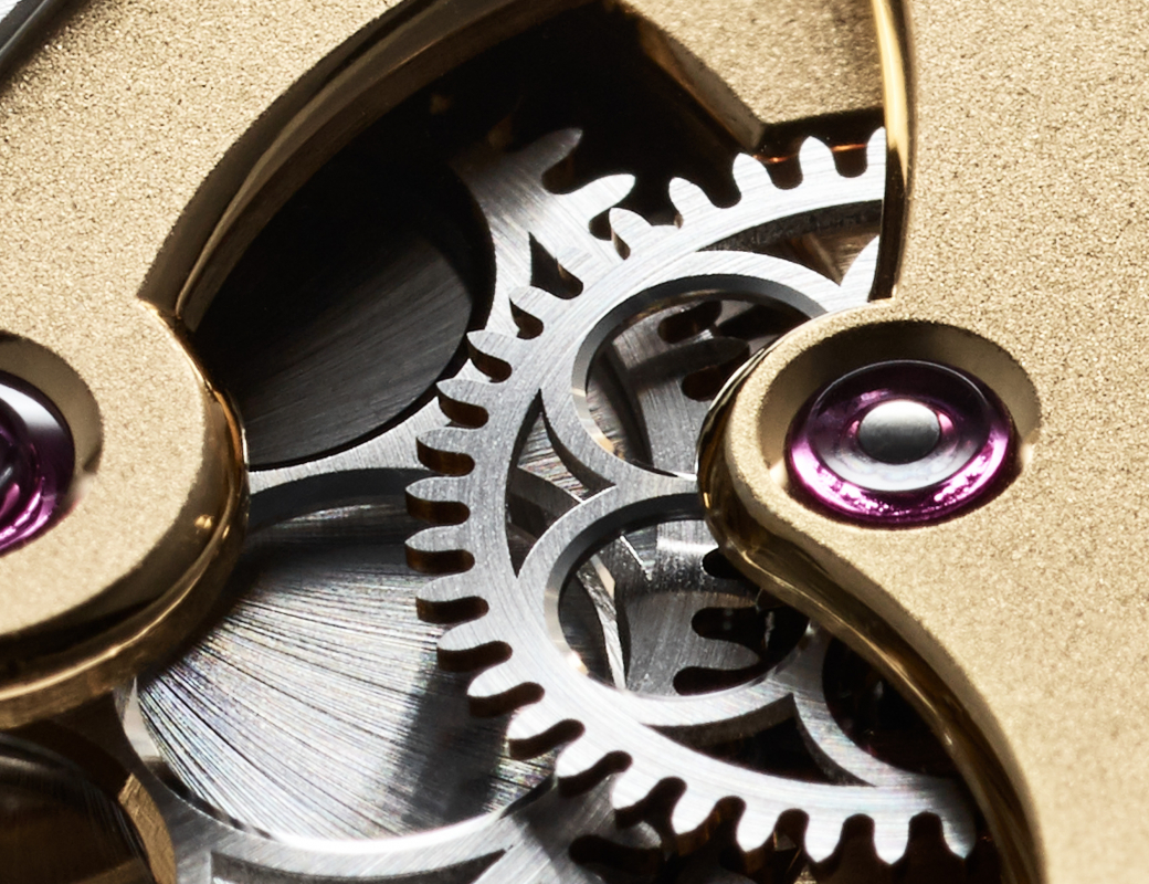 Romain_Gauthier_Insight_Micro_Rotor_White_Gold_Movement_Close-up