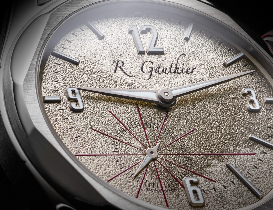 C by Romain Gauthier Titanium Edition Five with grey rubber strap, MON00542