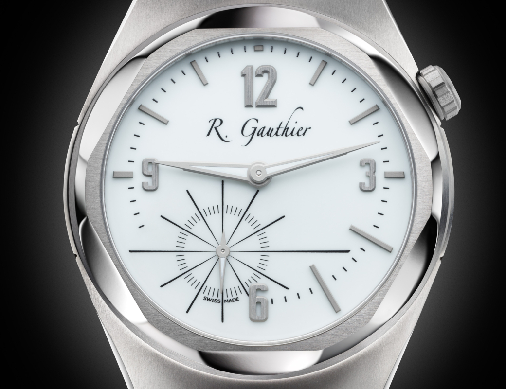 C by Romain Gauthier Titanium Edition Bracelet Lumen dial